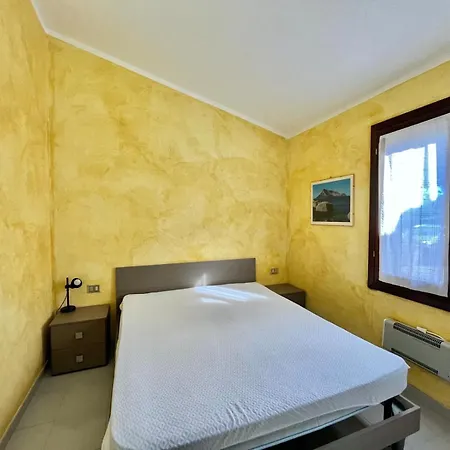 Casa *